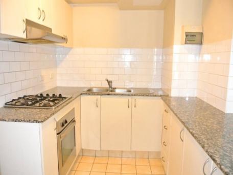 今日悉尼Bankstown 3房2卫2车位整租,$495/week Bankstown 3房2卫2车位整租,$495/week